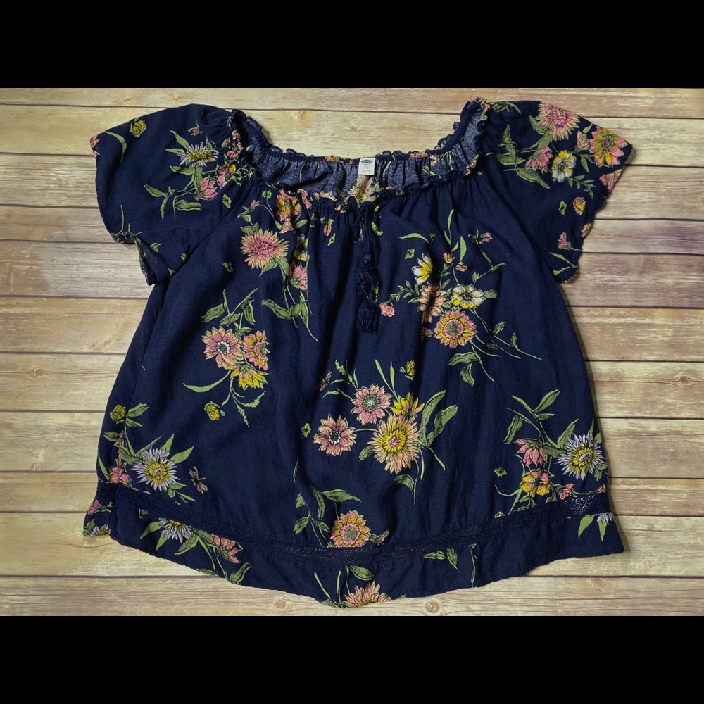 Old Navy Floral Top